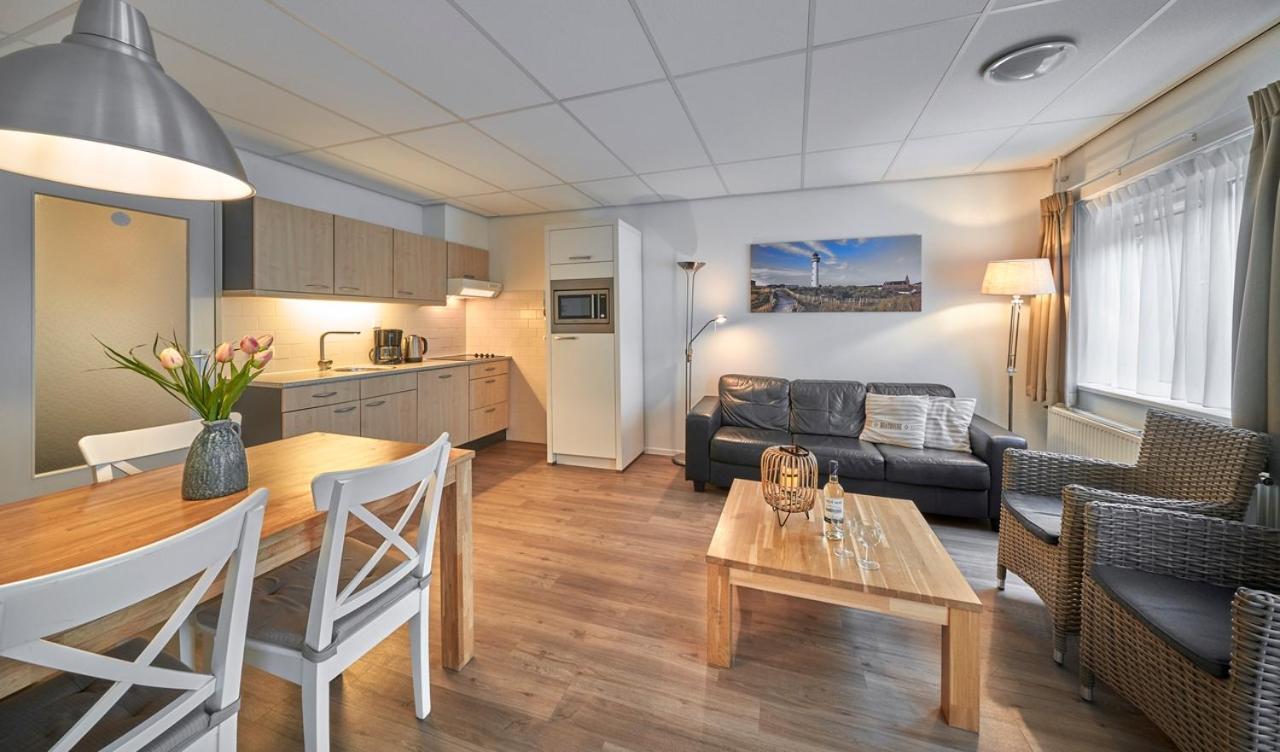 Four Seasons Zuiderstraat Apartment